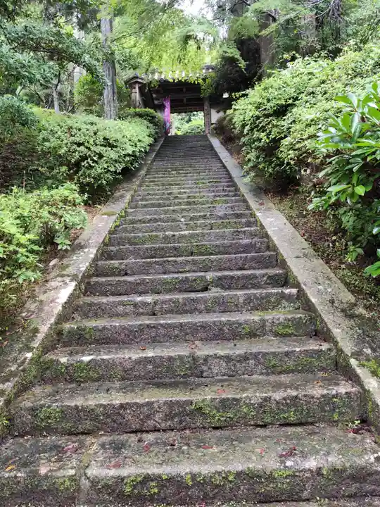 園養寺(滋賀県)