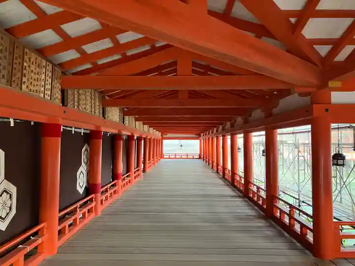 厳島神社(広島県)