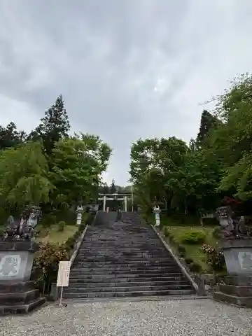 八海山尊神社の{uncategorized: "未分類", other: "その他", undefined: "問題あり", building: "その他建物", grave: "お墓", sacred_gate: "鳥居", guardian: "狛犬", statue: "像", buddha: "仏像", history: "歴史", nature: "自然", garden: "庭園", animal: "動物", pagoda: "塔", temizu: "手水舎", mountain_gate: "山門・神門", sanctuary: "本殿・本堂", subordinate: "末社・摂社", art: "芸術", scenery: "景色", jizo: "地蔵", ema: "絵馬", goshuin: "御朱印", omikuji: "おみくじ", items: "授与品その他", amulet: "お守り", goshuincho: "御朱印帳", eats: "食事", festival: "お祭り", votive_dance: "神楽", shichigosan: "七五三参", wedding: "結婚式", experience: "体験その他", initially: "初詣", around: "周辺", anti_infection: "感染症対策"}