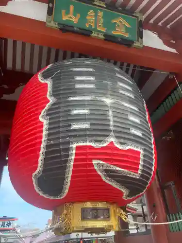 浅草神社の山門