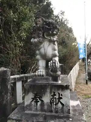 御所神社の狛犬