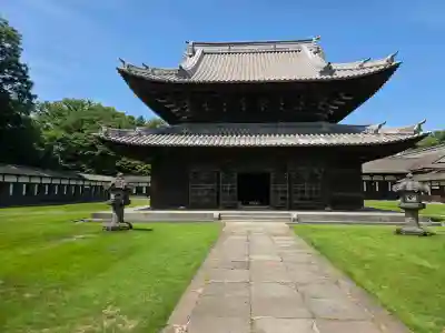 瑞龍寺の{uncategorized: "未分類", other: "その他", undefined: "問題あり", building: "その他建物", grave: "お墓", sacred_gate: "鳥居", guardian: "狛犬", statue: "像", buddha: "仏像", history: "歴史", nature: "自然", garden: "庭園", animal: "動物", pagoda: "塔", temizu: "手水舎", mountain_gate: "山門・神門", sanctuary: "本殿・本堂", subordinate: "末社・摂社", art: "芸術", scenery: "景色", jizo: "地蔵", ema: "絵馬", goshuin: "御朱印", omikuji: "おみくじ", items: "授与品その他", amulet: "お守り", goshuincho: "御朱印帳", eats: "食事", festival: "お祭り", votive_dance: "神楽", shichigosan: "七五三参", wedding: "結婚式", experience: "体験その他", initially: "初詣", around: "周辺", anti_infection: "感染症対策"}