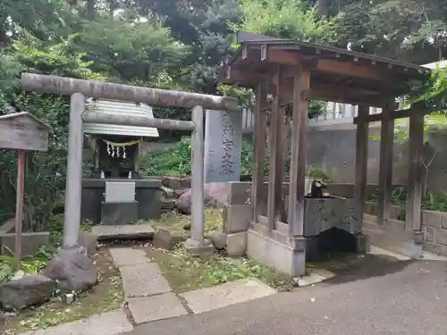 前原御嶽神社の末社・摂社