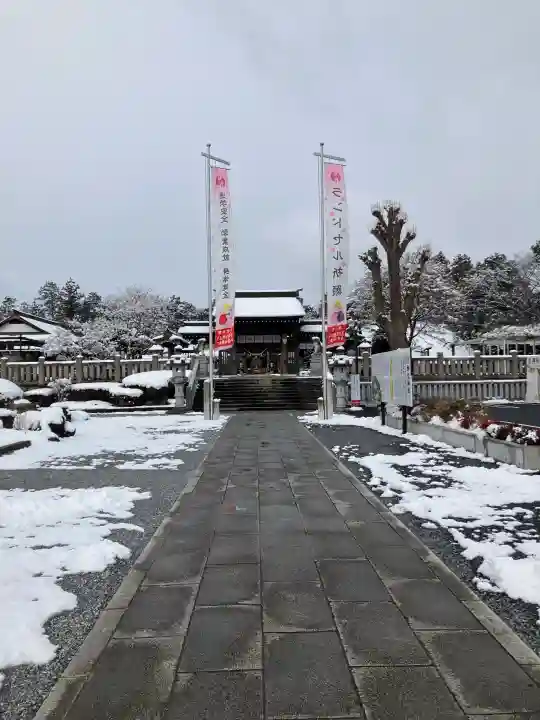 白鷺神社の{uncategorized: "未分類", other: "その他", undefined: "問題あり", building: "その他建物", grave: "お墓", sacred_gate: "鳥居", guardian: "狛犬", statue: "像", buddha: "仏像", history: "歴史", nature: "自然", garden: "庭園", animal: "動物", pagoda: "塔", temizu: "手水舎", mountain_gate: "山門・神門", sanctuary: "本殿・本堂", subordinate: "末社・摂社", art: "芸術", scenery: "景色", jizo: "地蔵", ema: "絵馬", goshuin: "御朱印", omikuji: "おみくじ", items: "授与品その他", amulet: "お守り", goshuincho: "御朱印帳", eats: "食事", festival: "お祭り", votive_dance: "神楽", shichigosan: "七五三参", wedding: "結婚式", experience: "体験その他", initially: "初詣", around: "周辺", anti_infection: "感染症対策"}