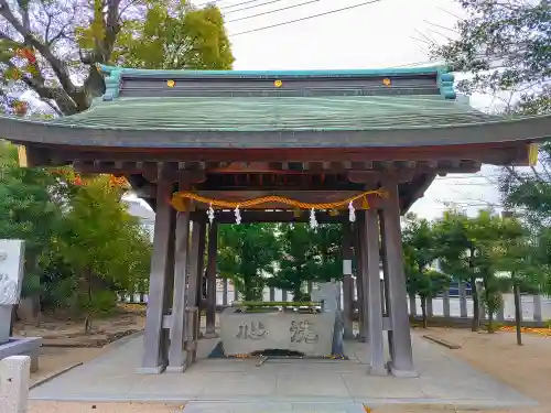 寺津八幡社（寺津町）の手水舎