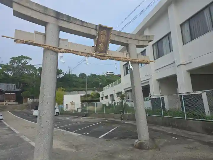 岩屋八幡神社(兵庫県)