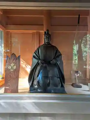 駒木諏訪神社の像