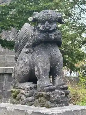 新琴似神社の{uncategorized: "未分類", other: "その他", undefined: "問題あり", building: "その他建物", grave: "お墓", sacred_gate: "鳥居", guardian: "狛犬", statue: "像", buddha: "仏像", history: "歴史", nature: "自然", garden: "庭園", animal: "動物", pagoda: "塔", temizu: "手水舎", mountain_gate: "山門・神門", sanctuary: "本殿・本堂", subordinate: "末社・摂社", art: "芸術", scenery: "景色", jizo: "地蔵", ema: "絵馬", goshuin: "御朱印", omikuji: "おみくじ", items: "授与品その他", amulet: "お守り", goshuincho: "御朱印帳", eats: "食事", festival: "お祭り", votive_dance: "神楽", shichigosan: "七五三参", wedding: "結婚式", experience: "体験その他", initially: "初詣", around: "周辺", anti_infection: "感染症対策"}