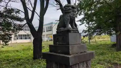 東中神社の狛犬