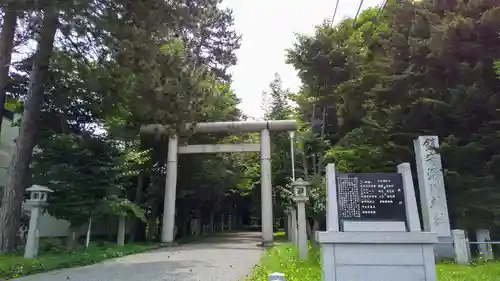 深川神社の鳥居