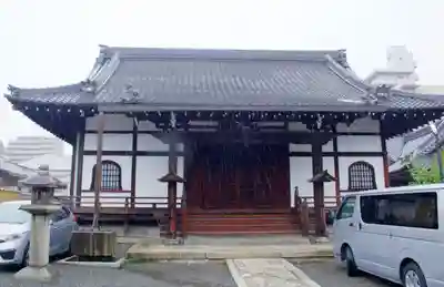 長香寺の本殿・本堂