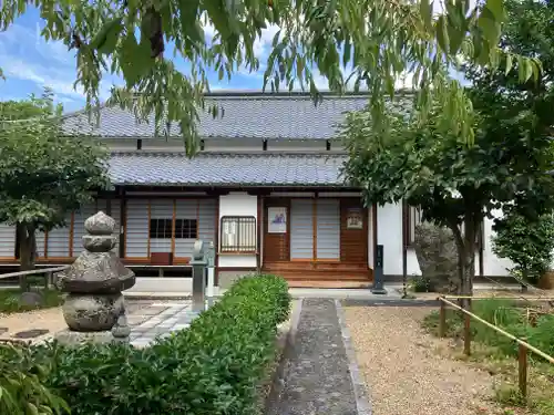 橋寺 放生院の本殿・本堂