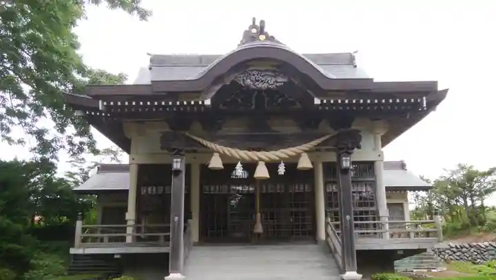 靜内神社の本殿・本堂