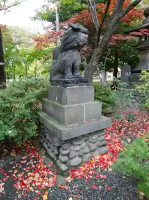彌彦神社　(伊夜日子神社)の狛犬