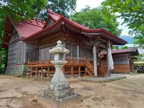 𣇃米神社の本殿