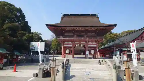 津島神社の山門・神門