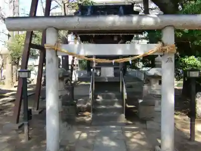 栗原氷川神社の末社・摂社