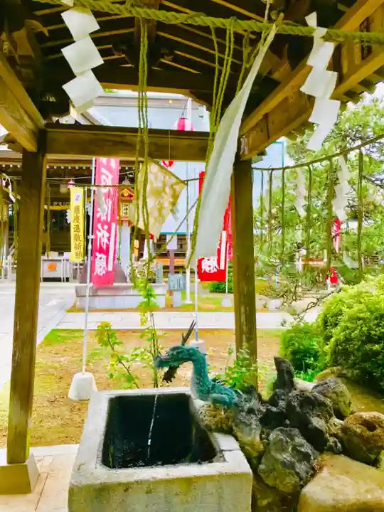 大生郷天満宮の手水舎