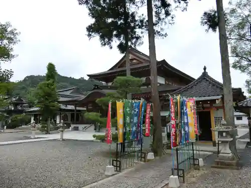 誕生寺の建物その他