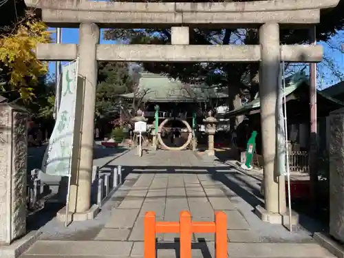 麻布氷川神社の鳥居