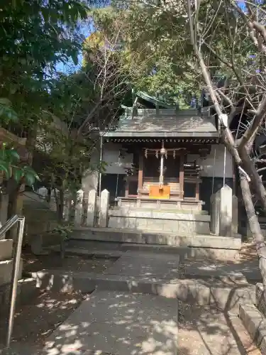 河内國魂神社の{uncategorized: "未分類", other: "その他", undefined: "問題あり", building: "その他建物", grave: "お墓", sacred_gate: "鳥居", guardian: "狛犬", statue: "像", buddha: "仏像", history: "歴史", nature: "自然", garden: "庭園", animal: "動物", pagoda: "塔", temizu: "手水舎", mountain_gate: "山門・神門", sanctuary: "本殿・本堂", subordinate: "末社・摂社", art: "芸術", scenery: "景色", jizo: "地蔵", ema: "絵馬", goshuin: "御朱印", omikuji: "おみくじ", items: "授与品その他", amulet: "お守り", goshuincho: "御朱印帳", eats: "食事", festival: "お祭り", votive_dance: "神楽", shichigosan: "七五三参", wedding: "結婚式", experience: "体験その他", initially: "初詣", around: "周辺", anti_infection: "感染症対策"}