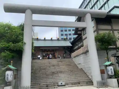 芝大神宮の{uncategorized: "未分類", other: "その他", undefined: "問題あり", building: "その他建物", grave: "お墓", sacred_gate: "鳥居", guardian: "狛犬", statue: "像", buddha: "仏像", history: "歴史", nature: "自然", garden: "庭園", animal: "動物", pagoda: "塔", temizu: "手水舎", mountain_gate: "山門・神門", sanctuary: "本殿・本堂", subordinate: "末社・摂社", art: "芸術", scenery: "景色", jizo: "地蔵", ema: "絵馬", goshuin: "御朱印", omikuji: "おみくじ", items: "授与品その他", amulet: "お守り", goshuincho: "御朱印帳", eats: "食事", festival: "お祭り", votive_dance: "神楽", shichigosan: "七五三参", wedding: "結婚式", experience: "体験その他", initially: "初詣", around: "周辺", anti_infection: "感染症対策"}