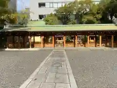 坐摩神社の建物その他