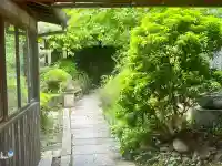 千佛院の{uncategorized: "未分類", other: "その他", undefined: "問題あり", building: "その他建物", grave: "お墓", sacred_gate: "鳥居", guardian: "狛犬", statue: "像", buddha: "仏像", history: "歴史", nature: "自然", garden: "庭園", animal: "動物", pagoda: "塔", temizu: "手水舎", mountain_gate: "山門・神門", sanctuary: "本殿・本堂", subordinate: "末社・摂社", art: "芸術", scenery: "景色", jizo: "地蔵", ema: "絵馬", goshuin: "御朱印", omikuji: "おみくじ", items: "授与品その他", amulet: "お守り", goshuincho: "御朱印帳", eats: "食事", festival: "お祭り", votive_dance: "神楽", shichigosan: "七五三参", wedding: "結婚式", experience: "体験その他", initially: "初詣", around: "周辺", anti_infection: "感染症対策"}