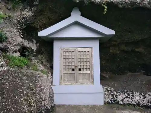三峯神社の本殿・本堂