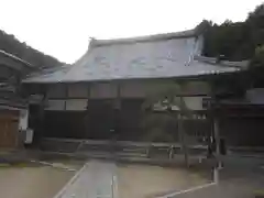 慈音寺の本殿