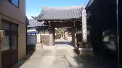 妙延寺の山門・神門