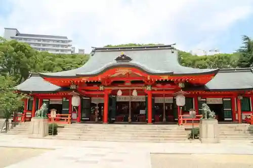 生田神社の本殿