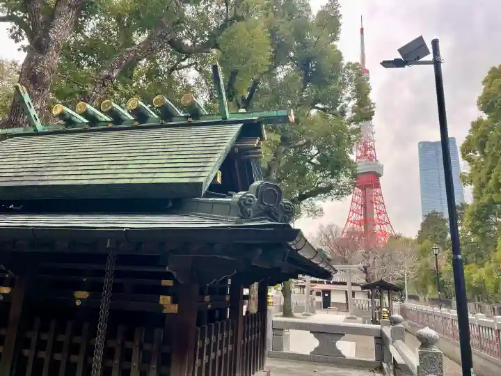 熊野神社の{uncategorized: "未分類", other: "その他", undefined: "問題あり", building: "その他建物", grave: "お墓", sacred_gate: "鳥居", guardian: "狛犬", statue: "像", buddha: "仏像", history: "歴史", nature: "自然", garden: "庭園", animal: "動物", pagoda: "塔", temizu: "手水舎", mountain_gate: "山門・神門", sanctuary: "本殿・本堂", subordinate: "末社・摂社", art: "芸術", scenery: "景色", jizo: "地蔵", ema: "絵馬", goshuin: "御朱印", omikuji: "おみくじ", items: "授与品その他", amulet: "お守り", goshuincho: "御朱印帳", eats: "食事", festival: "お祭り", votive_dance: "神楽", shichigosan: "七五三参", wedding: "結婚式", experience: "体験その他", initially: "初詣", around: "周辺", anti_infection: "感染症対策"}