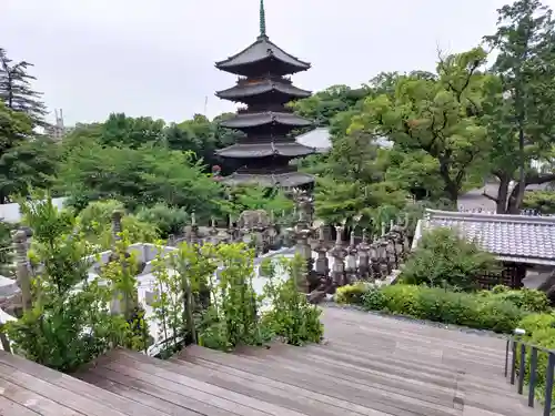 八事山 興正寺の庭園