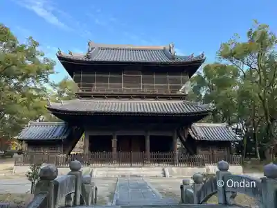 聖福寺の山門・神門