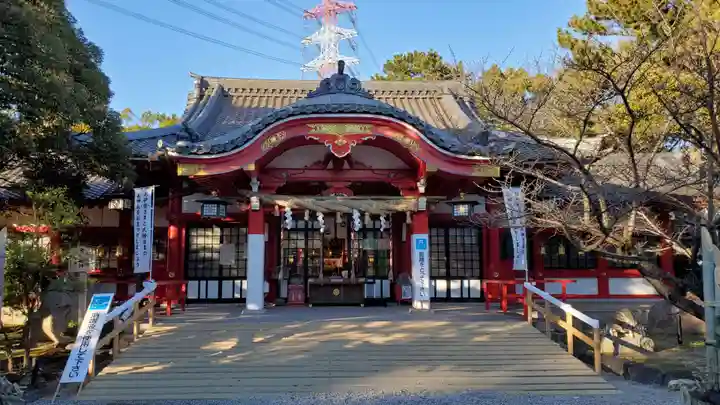 市原稲荷神社の本殿・本堂