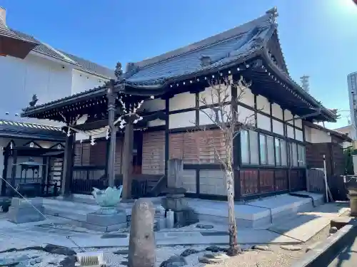 瑞光寺の{uncategorized: "未分類", other: "その他", undefined: "問題あり", building: "その他建物", grave: "お墓", sacred_gate: "鳥居", guardian: "狛犬", statue: "像", buddha: "仏像", history: "歴史", nature: "自然", garden: "庭園", animal: "動物", pagoda: "塔", temizu: "手水舎", mountain_gate: "山門・神門", sanctuary: "本殿・本堂", subordinate: "末社・摂社", art: "芸術", scenery: "景色", jizo: "地蔵", ema: "絵馬", goshuin: "御朱印", omikuji: "おみくじ", items: "授与品その他", amulet: "お守り", goshuincho: "御朱印帳", eats: "食事", festival: "お祭り", votive_dance: "神楽", shichigosan: "七五三参", wedding: "結婚式", experience: "体験その他", initially: "初詣", around: "周辺", anti_infection: "感染症対策"}