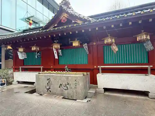 神田神社（神田明神）の{uncategorized: "未分類", other: "その他", undefined: "問題あり", building: "その他建物", grave: "お墓", sacred_gate: "鳥居", guardian: "狛犬", statue: "像", buddha: "仏像", history: "歴史", nature: "自然", garden: "庭園", animal: "動物", pagoda: "塔", temizu: "手水舎", mountain_gate: "山門・神門", sanctuary: "本殿・本堂", subordinate: "末社・摂社", art: "芸術", scenery: "景色", jizo: "地蔵", ema: "絵馬", goshuin: "御朱印", omikuji: "おみくじ", items: "授与品その他", amulet: "お守り", goshuincho: "御朱印帳", eats: "食事", festival: "お祭り", votive_dance: "神楽", shichigosan: "七五三参", wedding: "結婚式", experience: "体験その他", initially: "初詣", around: "周辺", anti_infection: "感染症対策"}