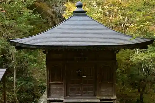 古岩屋不動尊(愛媛県)