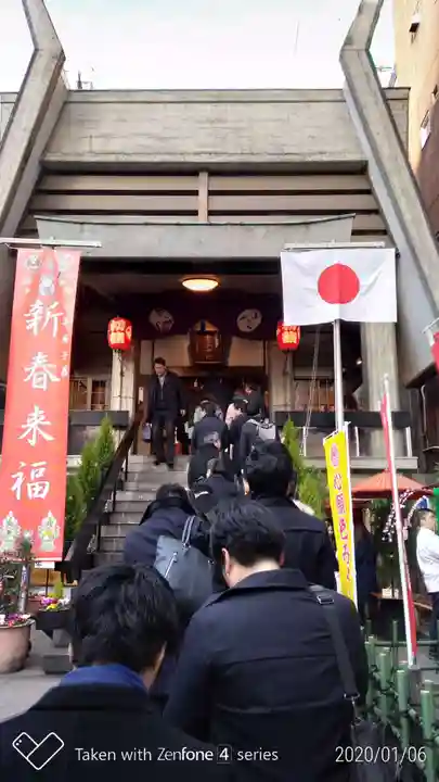 烏森神社の本殿・本堂