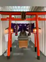 歌舞伎稲荷神社の{uncategorized: "未分類", other: "その他", undefined: "問題あり", building: "その他建物", grave: "お墓", sacred_gate: "鳥居", guardian: "狛犬", statue: "像", buddha: "仏像", history: "歴史", nature: "自然", garden: "庭園", animal: "動物", pagoda: "塔", temizu: "手水舎", mountain_gate: "山門・神門", sanctuary: "本殿・本堂", subordinate: "末社・摂社", art: "芸術", scenery: "景色", jizo: "地蔵", ema: "絵馬", goshuin: "御朱印", omikuji: "おみくじ", items: "授与品その他", amulet: "お守り", goshuincho: "御朱印帳", eats: "食事", festival: "お祭り", votive_dance: "神楽", shichigosan: "七五三参", wedding: "結婚式", experience: "体験その他", initially: "初詣", around: "周辺", anti_infection: "感染症対策"}