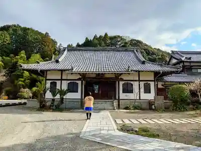興雲寺の本殿・本堂