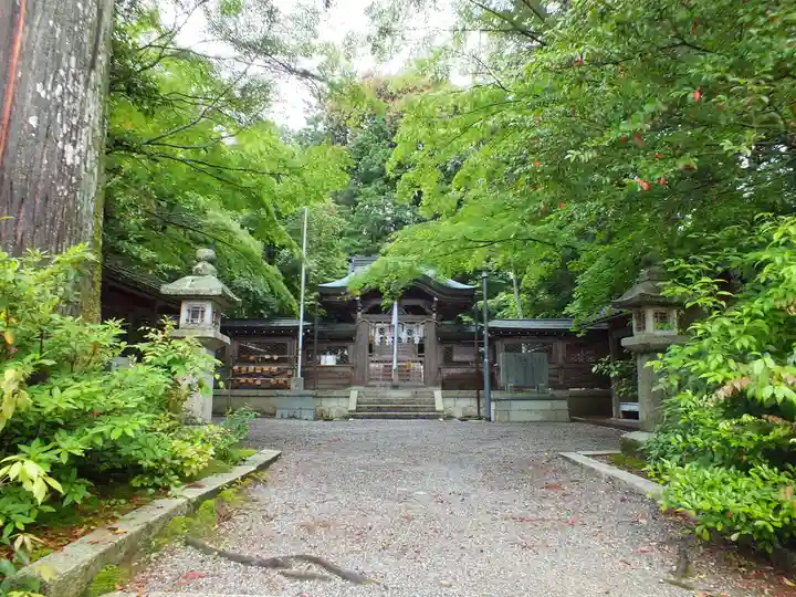 小椋神社の本殿・本堂