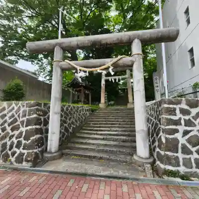 愛宕神社の{uncategorized: "未分類", other: "その他", undefined: "問題あり", building: "その他建物", grave: "お墓", sacred_gate: "鳥居", guardian: "狛犬", statue: "像", buddha: "仏像", history: "歴史", nature: "自然", garden: "庭園", animal: "動物", pagoda: "塔", temizu: "手水舎", mountain_gate: "山門・神門", sanctuary: "本殿・本堂", subordinate: "末社・摂社", art: "芸術", scenery: "景色", jizo: "地蔵", ema: "絵馬", goshuin: "御朱印", omikuji: "おみくじ", items: "授与品その他", amulet: "お守り", goshuincho: "御朱印帳", eats: "食事", festival: "お祭り", votive_dance: "神楽", shichigosan: "七五三参", wedding: "結婚式", experience: "体験その他", initially: "初詣", around: "周辺", anti_infection: "感染症対策"}