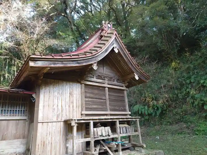 鵜羽神社の本殿・本堂