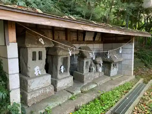 白旗神社の末社