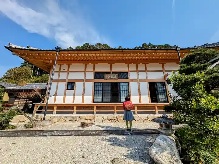 長昌寺の本殿・本堂
