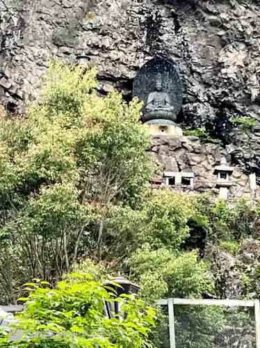 宝山寺の仏像