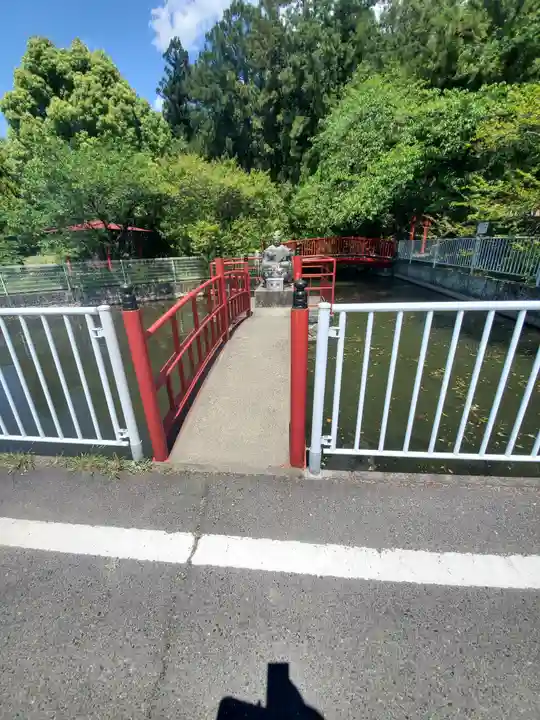 烏子稲荷神社のその他建物