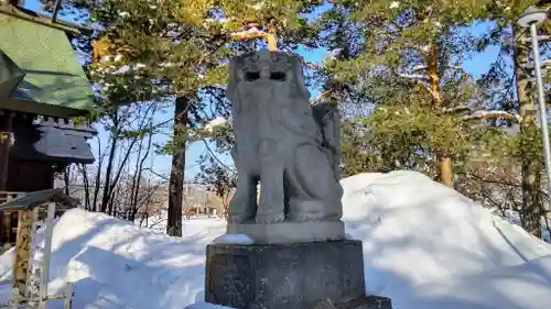 上川神社頓宮の狛犬